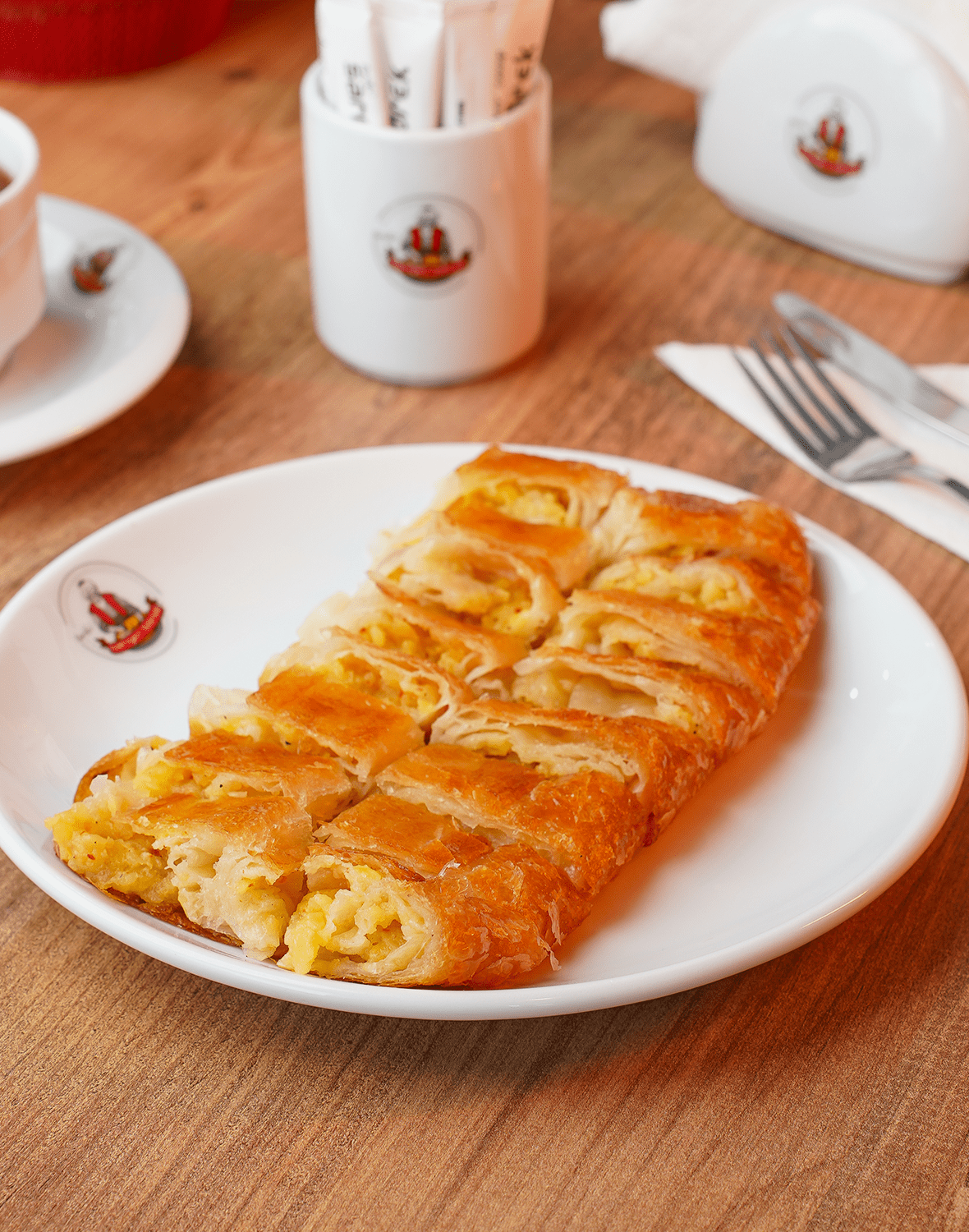 Patatesli Kol Böreği