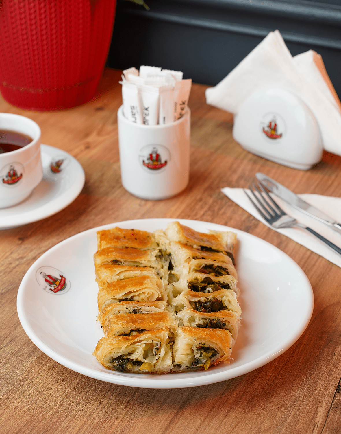 Ispanaklı Kol Böreği